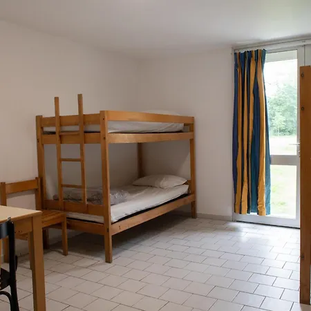 Auberge De Jeunesse Hi Poitiers Room photo