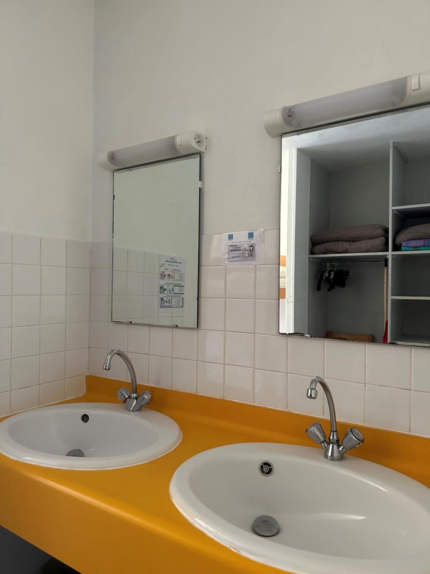 Hostal Hi Poitiers